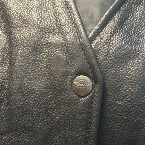 Milwaukee Leather Vest SM - Picture 6 of 13